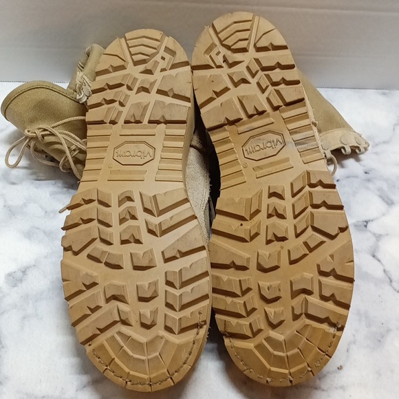 Men's size 11 W made in USA leather tactical boots color tan gently used - Picture 9 of 10